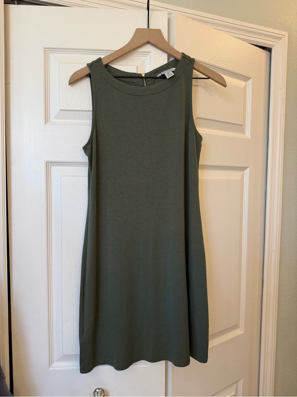 Tommy Bahama Soft Sage Green Tank Dress Size Small Sleeveless Casual Resort - Picture 3 of 7